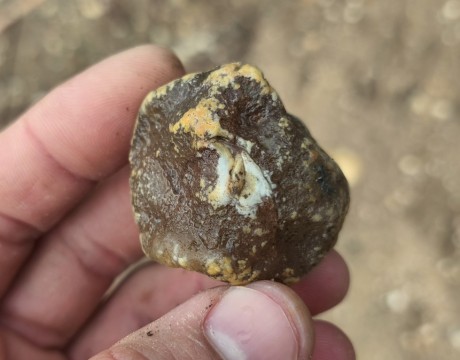 CHALCEDONOVÁ PECKA